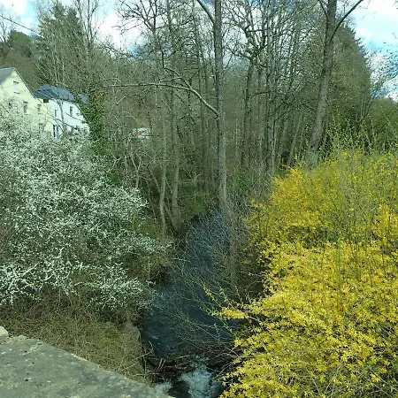 בית נופש Charming Holiday Home In Habay-La-Neuve With Garden Habay-la-Neuve