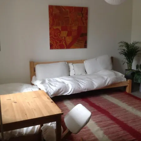 Charming Holiday Home In Habay-La-Neuve With Garden Nyaraló *